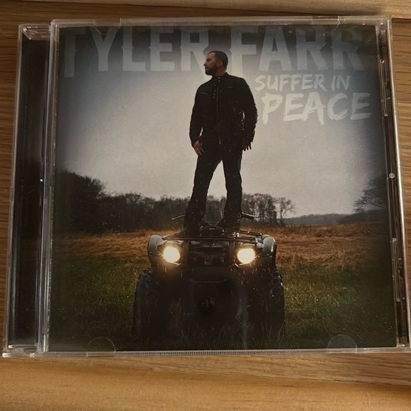 Tyler Farr Suffer in Peace CD - Picture 1 of 3
